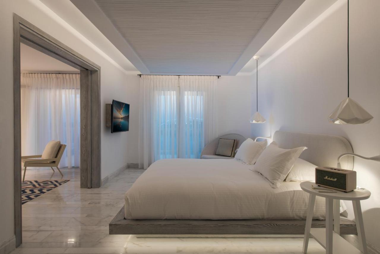 Mykonos Riviera Hotel & Spa, A Member Of Small Luxury Hotels Of The World Tourlos Eksteriør billede