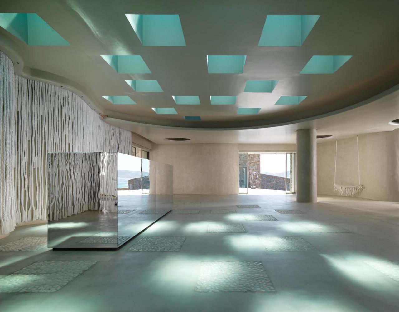 Mykonos Riviera Hotel & Spa, A Member Of Small Luxury Hotels Of The World Tourlos Eksteriør billede